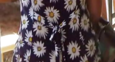 സുന്ദരിയായ പെൺകുട്ടി കാമുകൻ ലൈംഗിക ഉണ്ട്