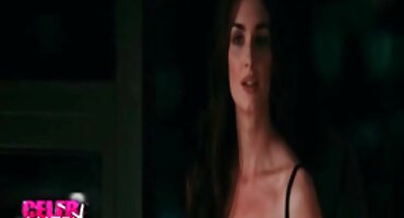 അമച്വർ മസാജ് തിടുക്കത്തിൽ മേശമേൽ രണ്ടു സുന്ദരൻ കസ്റ്റമർ