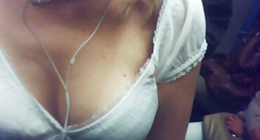 ഇത് റഷ്യൻ കോഴി ഒരു മനുഷ്യൻ ലോകത്തിലെ ഏറ്റവും മികച്ച വിനോദം എന്ന് രഹസ്യമല്ല