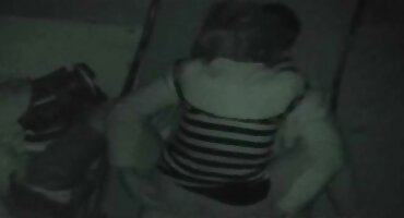 സുന്ദരിയായ പക്വതയുള്ള സ്ത്രീയെ നൈപുണ്യത്തോടെ ചതിച്ചു