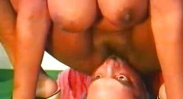 ഗംഭീര അമ്മ കോഗ്നാക് ശേഷം മകൻ ചൂടുള്ള നാറി