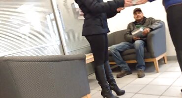 സ്പോർട്സ് കാമുകൻ തന്റെ വീട്ടിൽ ബുസ്റ്റി ബ്ലൊംദെ കൂടെ സെക്സ് അപ്പ് ഹുക്ക്