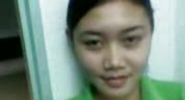 യംഗ് സ്വെറ്ററുകൾ ടിവിയിൽ ഒരുമിച്ച് ഫക്ക് കാണുക തുടർന്ന് ഫക്ക്