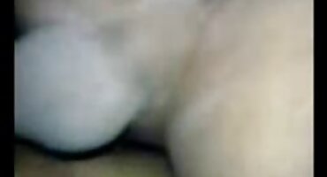 പെപെ വലിയ സ്തനങ്ങൾ ഒരു ഗംഭീര വിവാഹിതരായ ബ്ലൊംദ്