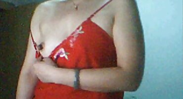 സ്വിംഗർ ഒരു കാട്ടു കോഴി ഇടപെടുകയും പെൺകുട്ടികൾ സമനിരപ്പുണ്ടാക്കുക ചൂടുള്ള കം ഓഫ് നേടുകയും