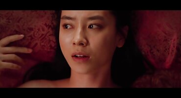 യുവതി കാമുകനുമായി ലൈംഗിക ബന്ധത്തിൽ ഏർപ്പെട്ടു