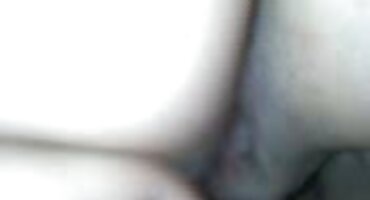 അച്യുതാനന്ദൻ കുളിമുറിയിൽ ഒരു മനുഷ്യനെ വശീകരിച്ചു, അവനുമായി ലൈംഗികബന്ധത്തിലേർപ്പെട്ടു