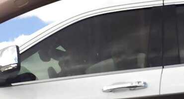 റെഡ്ഹെഡ് പെൺകുട്ടി യോനിയിൽ കാമുകനുമായി ലൈംഗിക ബന്ധത്തിൽ ഏർപ്പെടുന്നു