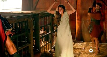 യുവാവ് സൌമ്യമായി കാലുറകൾ ഇണയെ യുവ ഫക്ക്