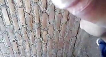 പക്വതയുള്ള പെൺകുട്ടി വീട്ടിൽ ബോയ്ഫ്രണ്ട് തികച്ചും